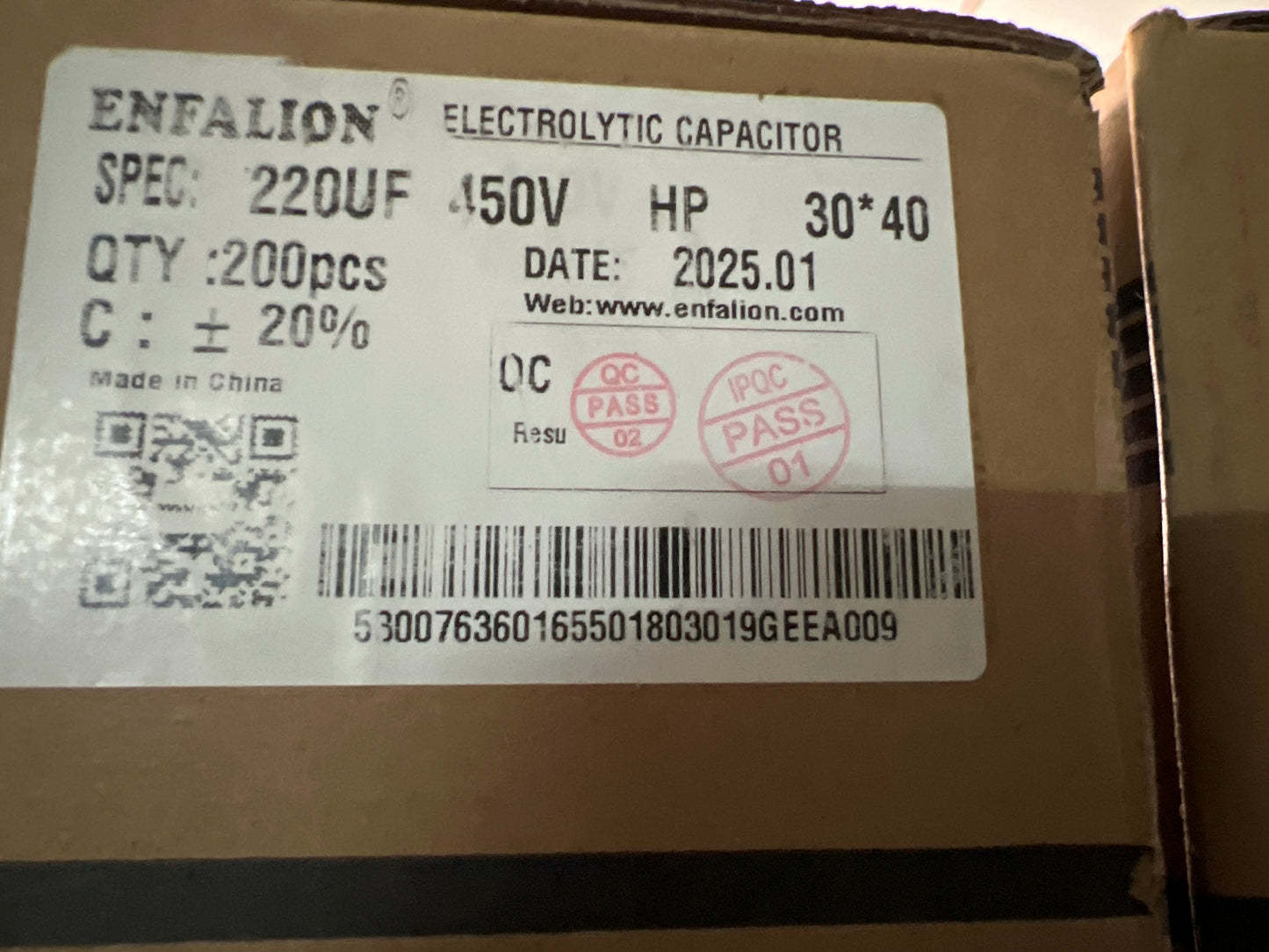 Capacitor 220/450 (200pcs)