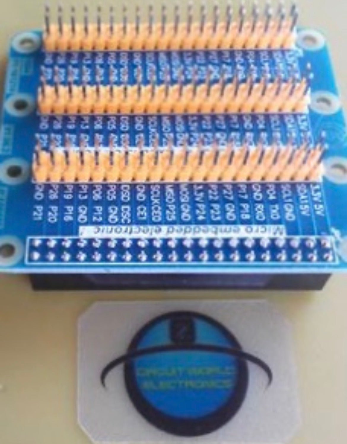 Raspberry Pi 3 GPIO extension shield