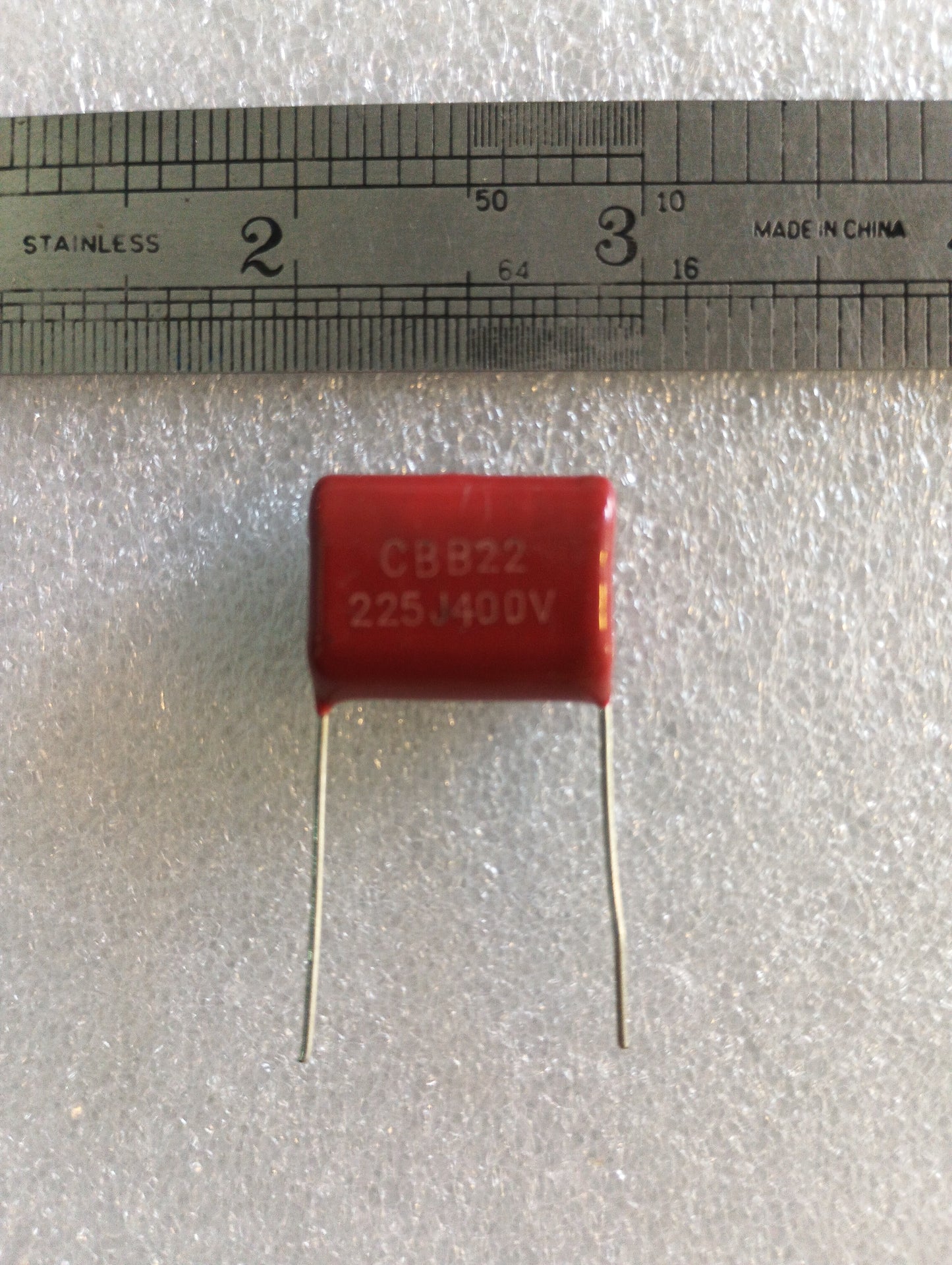 Capacitor m 225/400