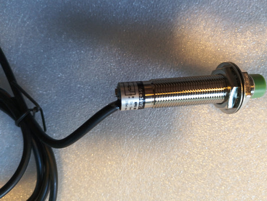 Capacitive proximity sensor NPN