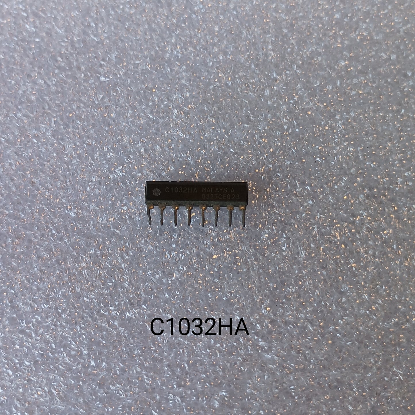 uPC1032