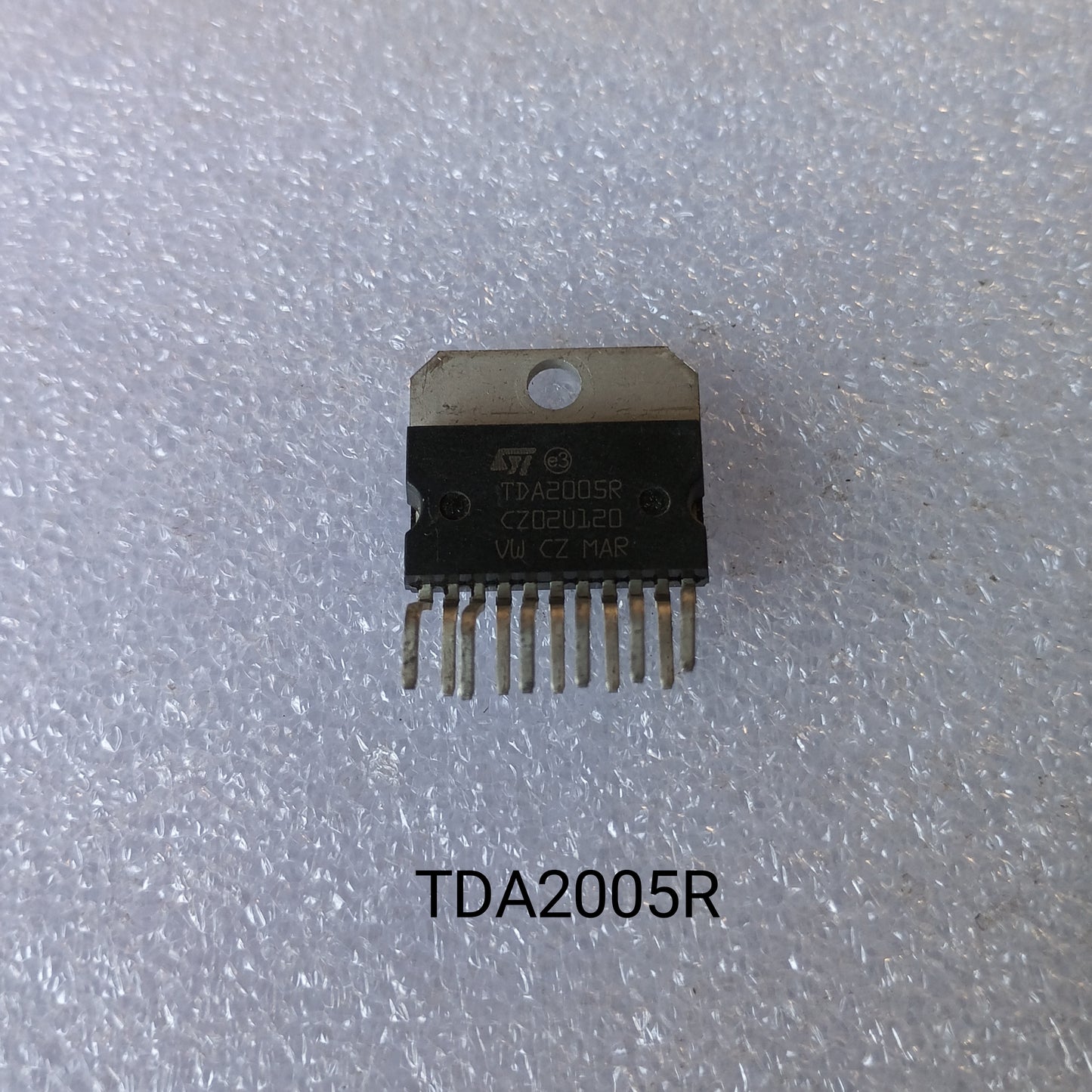 TDA2005