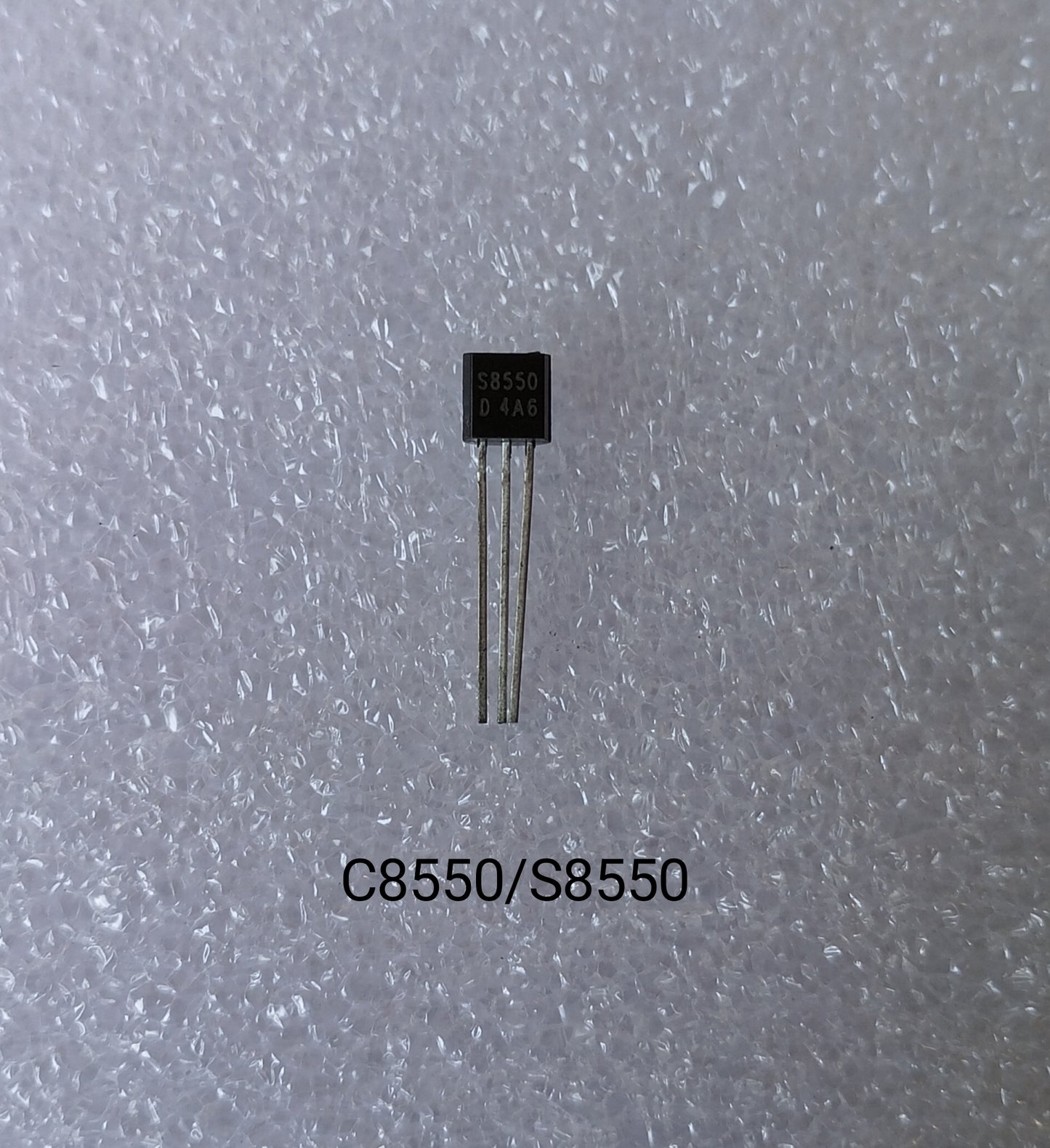 C8550 / S8550