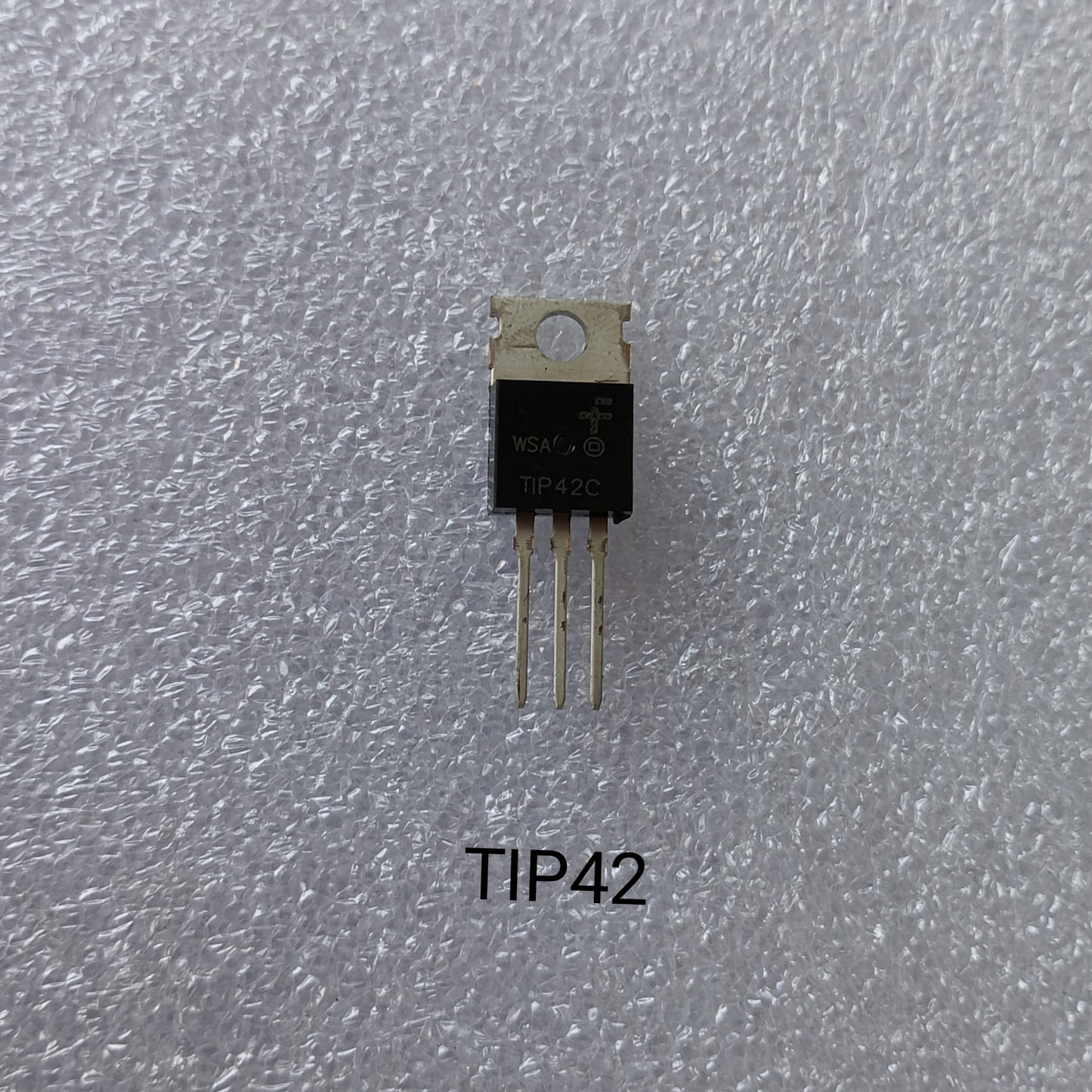 TIP42 (PNP)