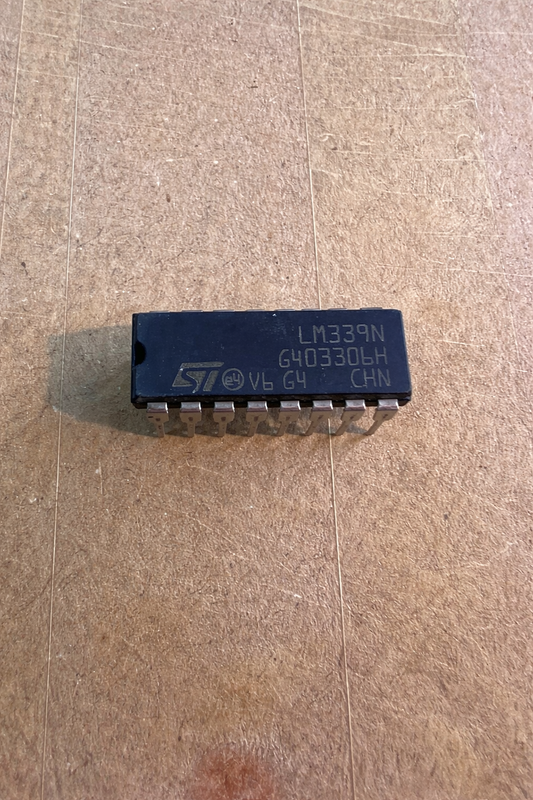 LM339