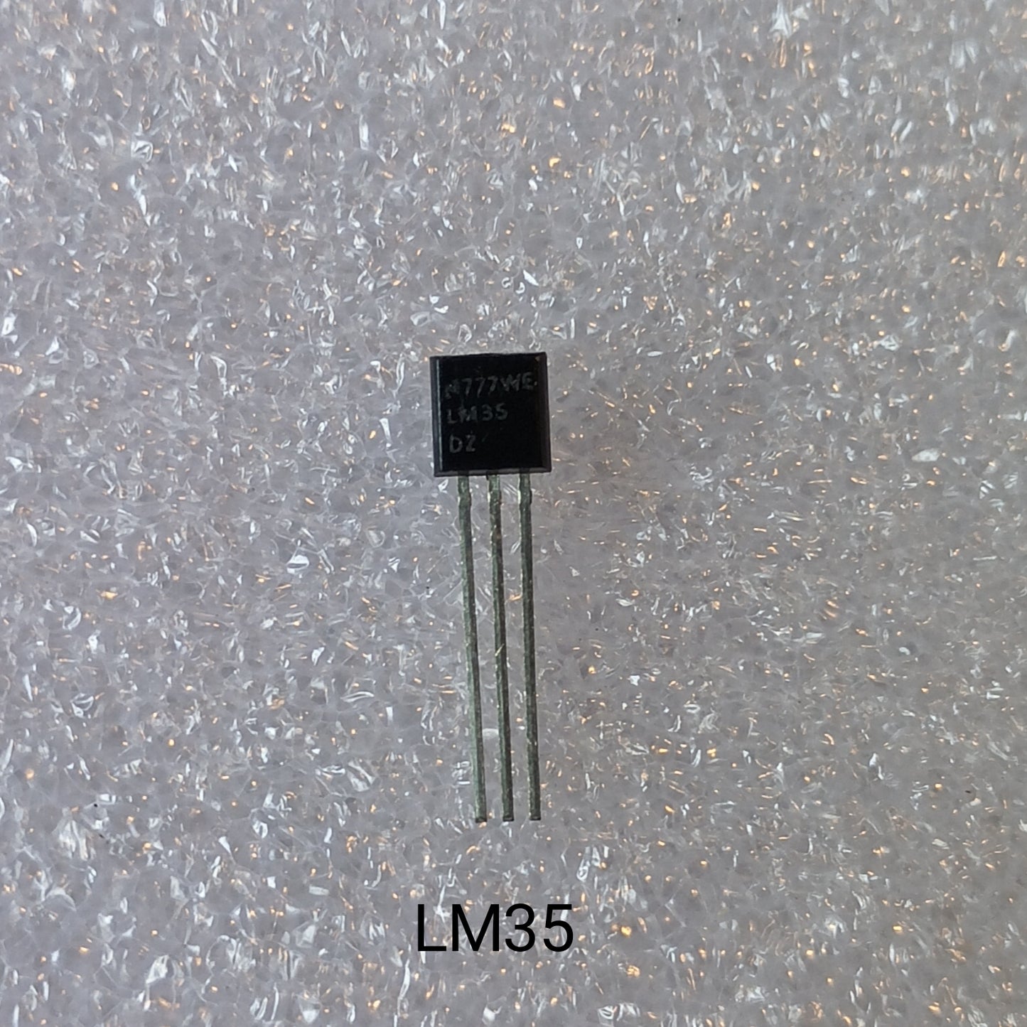 LM35Dz temperature sensor as used in Ks0022