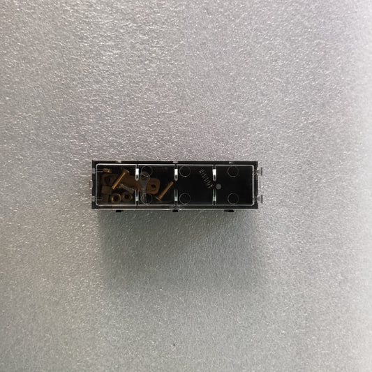 Battery case Splicable 18650 solder-free  with high-current copper pillar