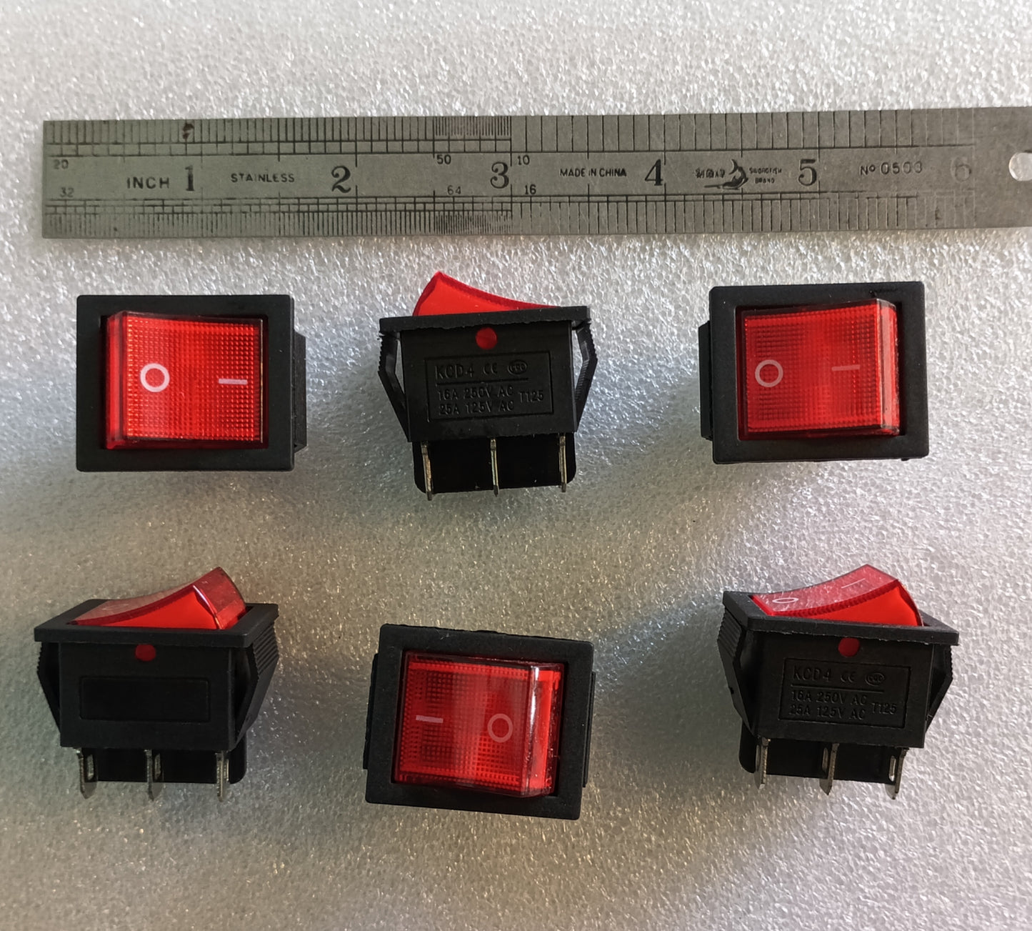 Switch on/off  6-pin