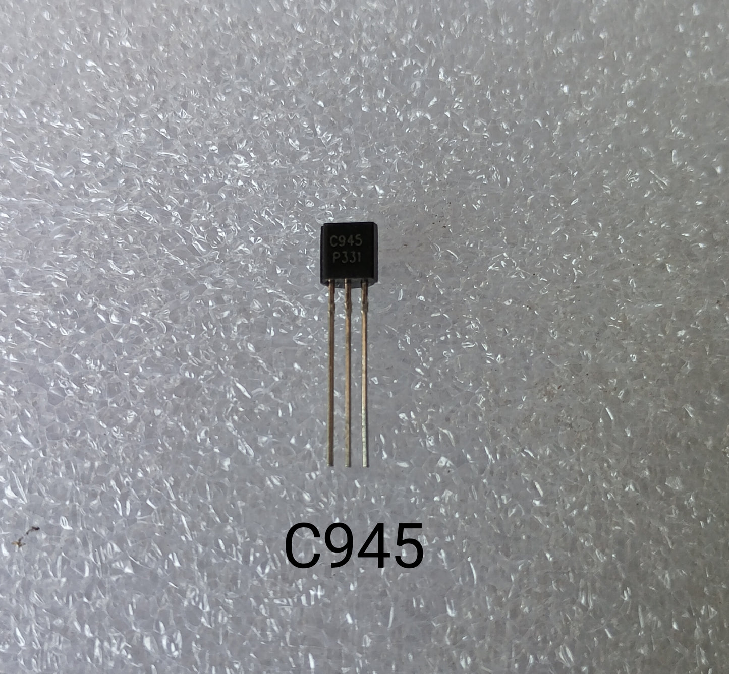 C945