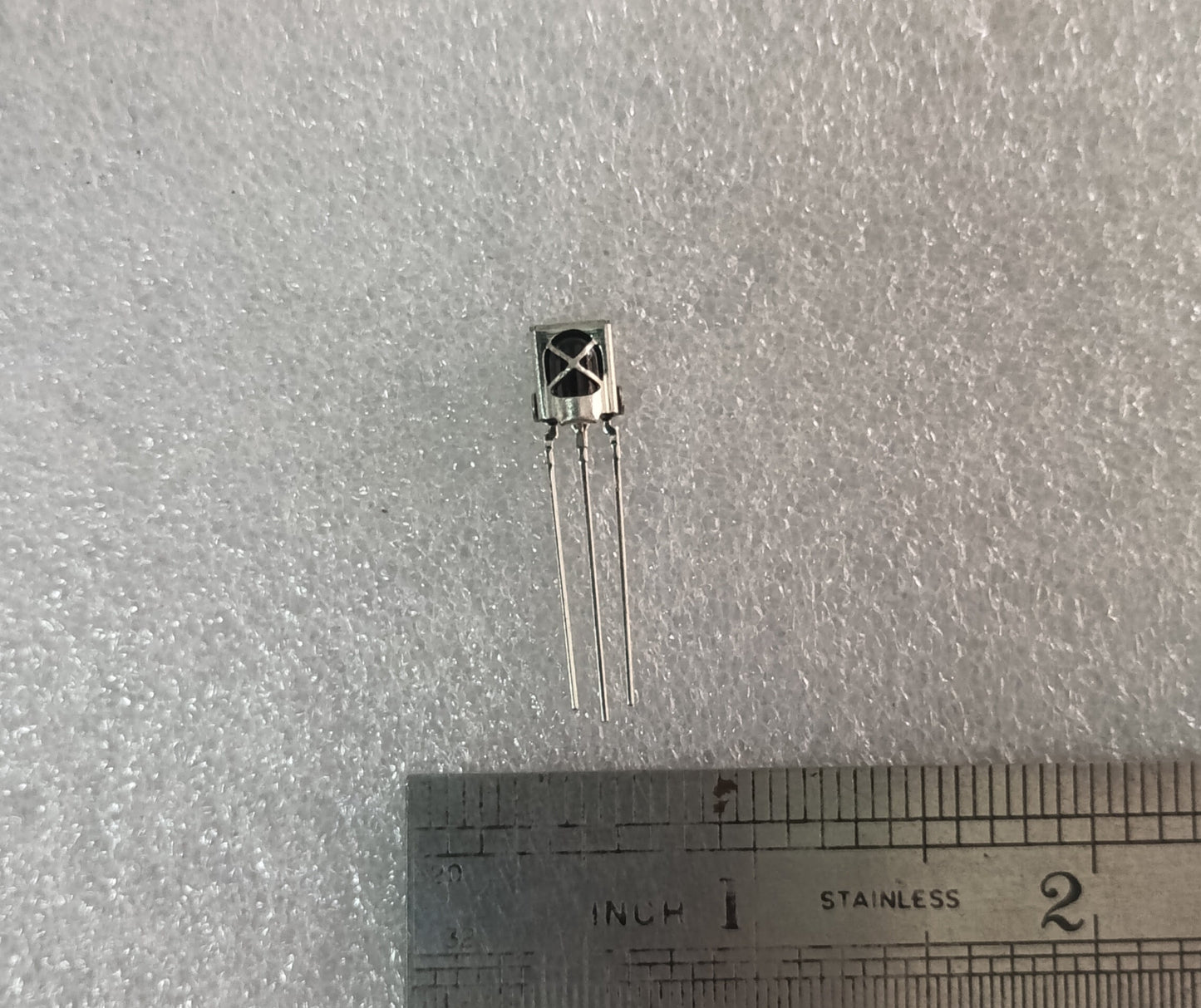 38kHz IR receiver as used in Ks0026