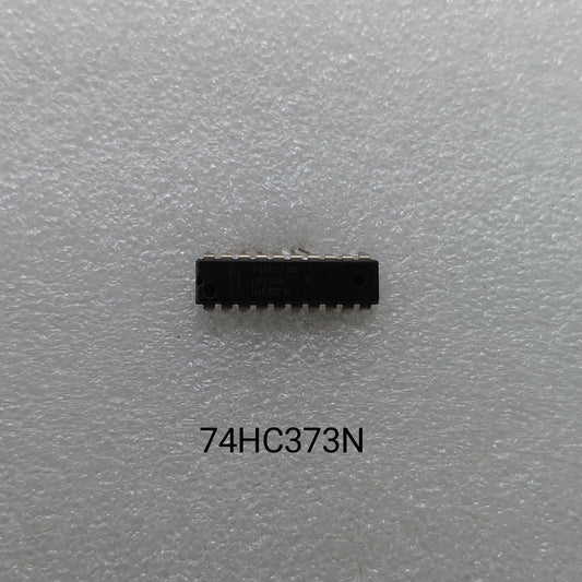 74373 (Octal D transparent latch)