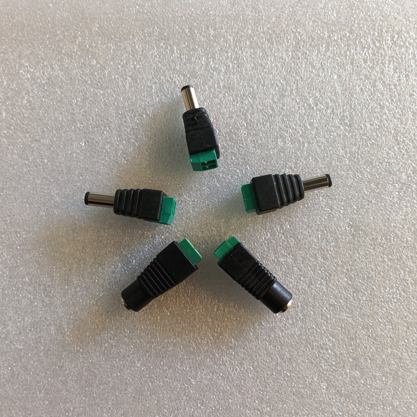 DC jack (screw) Female