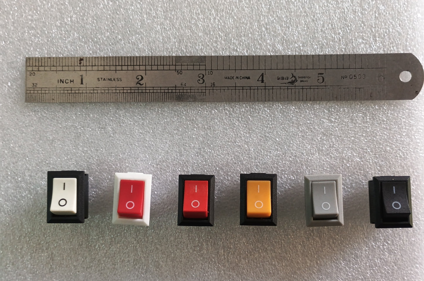 Switch 21*15*26 on/off 6A