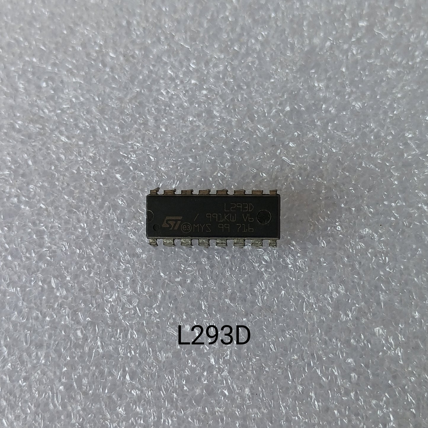 L293