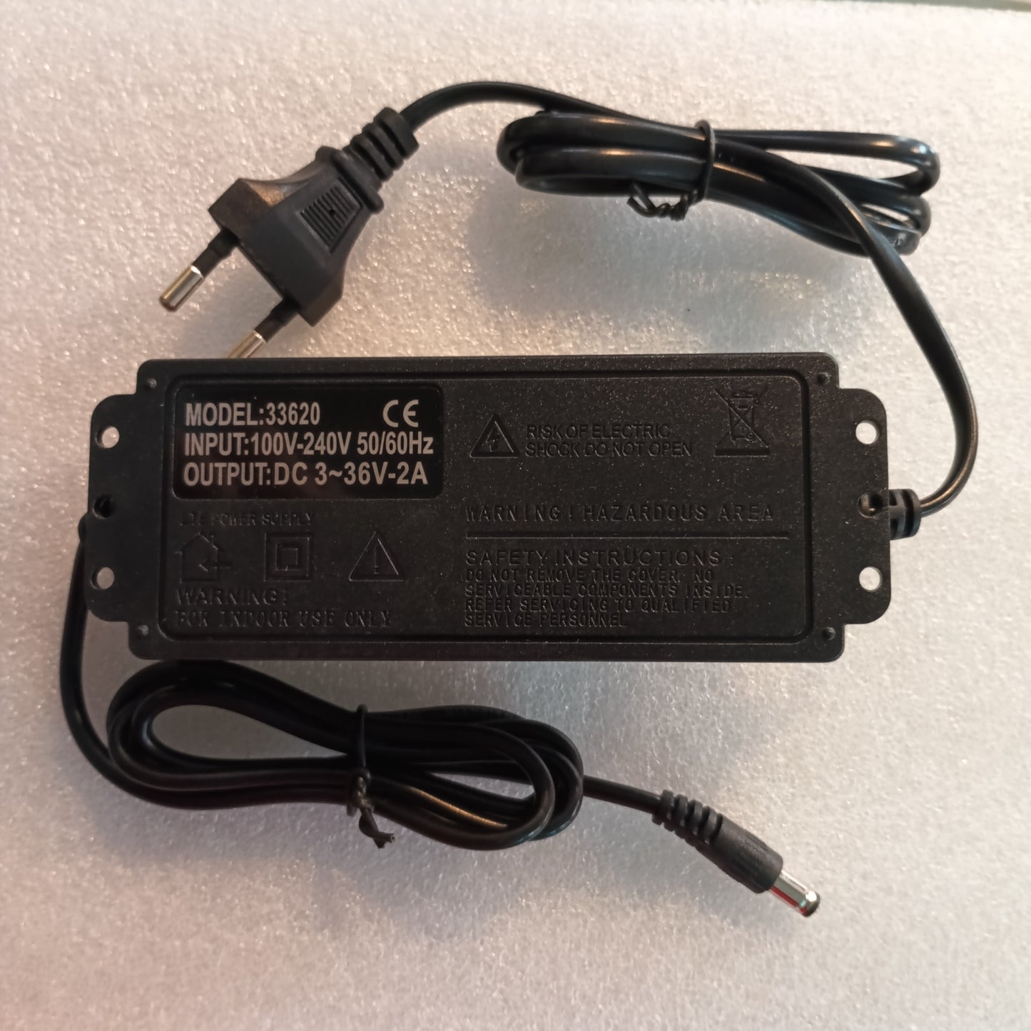 Adaptor 3.3V-36V 2A variable power supply